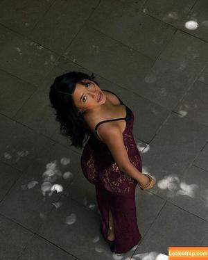 Julia Kelly фото #0973