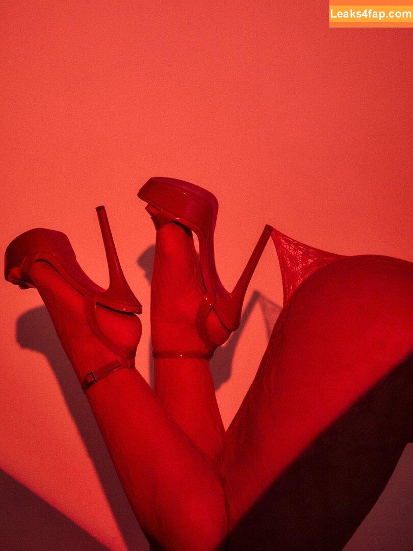 Julia Kelly / missjuliakelly слитое фото фото #1609