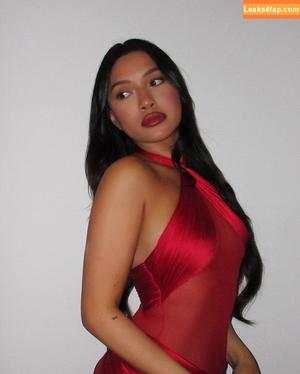 Julia Kelly photo #1217