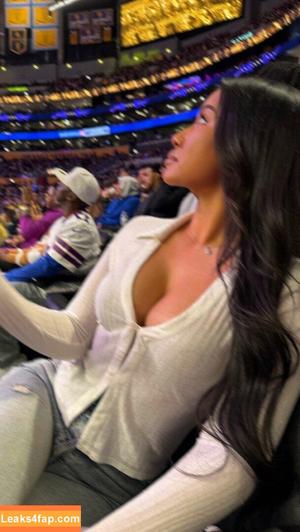 Julia Kelly photo #1222