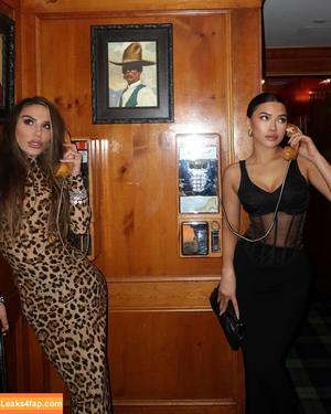 Julia Kelly photo #1230
