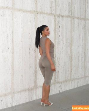 Julia Kelly photo #1511