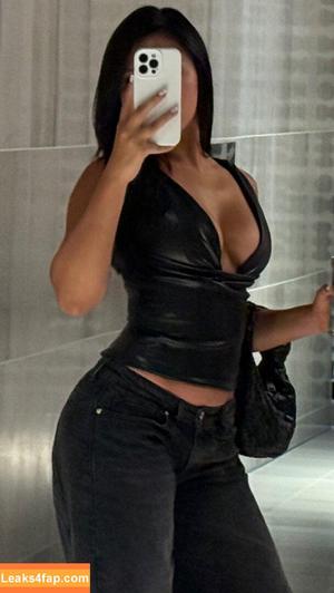 Julia Kelly photo #1521