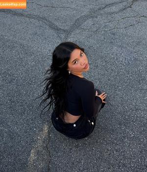 Julia Kelly photo #1533