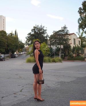 Julia Kelly photo #1553