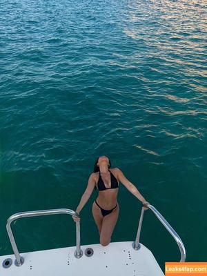 Julia Kelly photo #1567