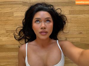 Julia Kelly photo #1581