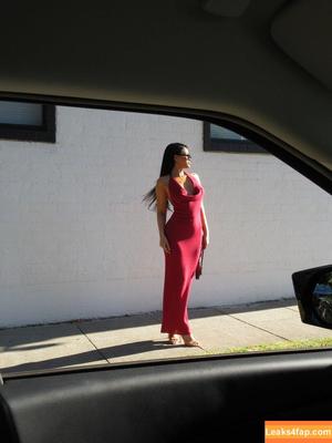 Julia Kelly photo #1601