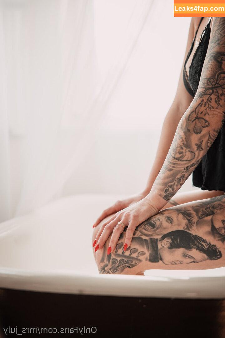 Julia Kern / mischiidc / mrs_july leaked photo photo #0018