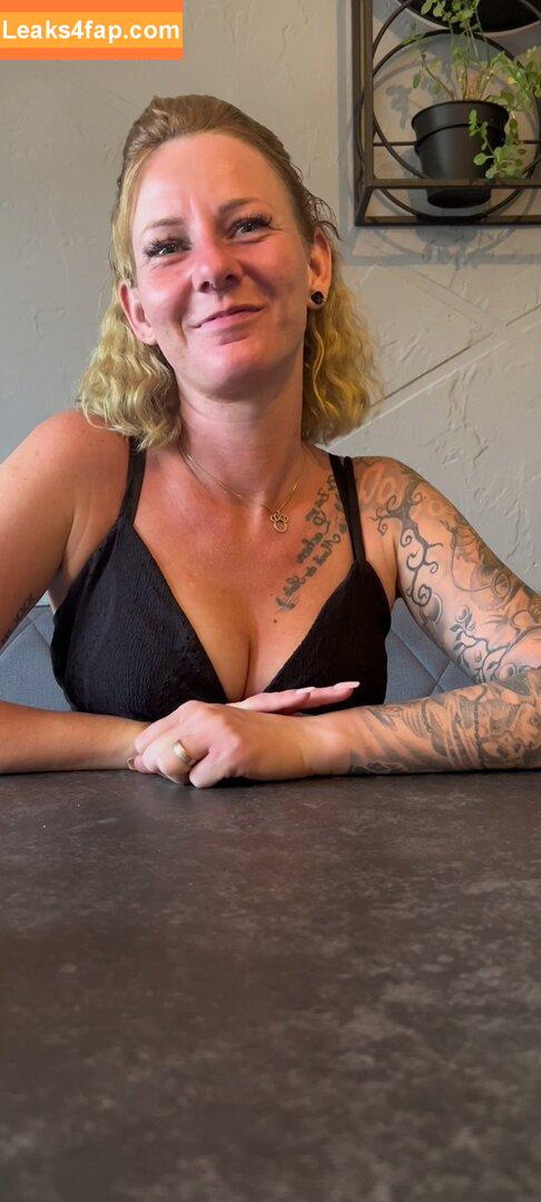 Julia Kern / mischiidc / mrs_july leaked photo photo #0025