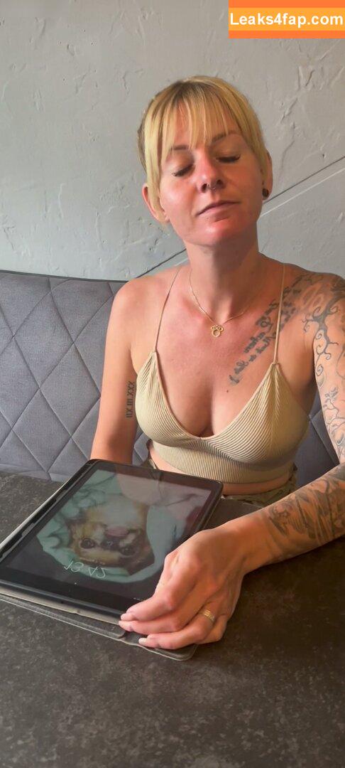 Julia Kern / mischiidc / mrs_july leaked photo photo #0039