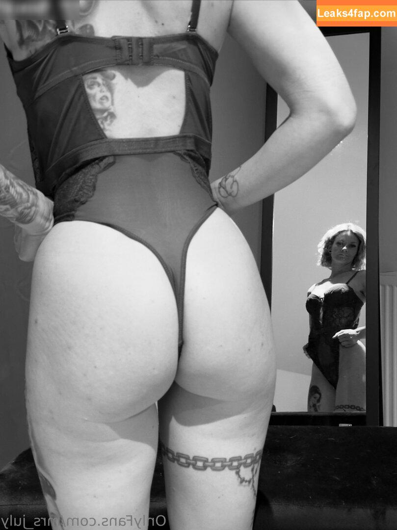 Julia Kern / mischiidc / mrs_july leaked photo photo #0108