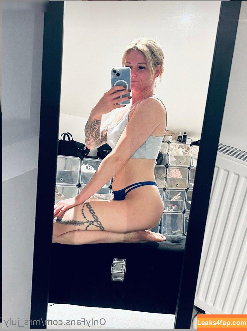 Julia Kern / mischiidc / mrs_july leaked photo photo #0110