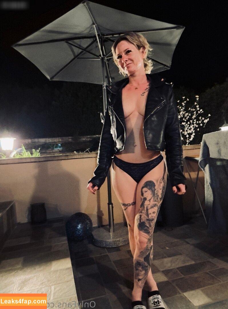 Julia Kern / mischiidc / mrs_july leaked photo photo #0113