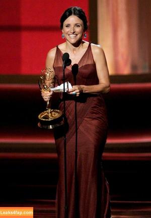 Julia Louis-Dreyfus photo #0118