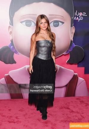 Julia Molinari фото #0033