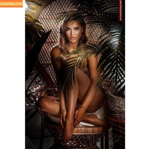 Julia Pietruszynska photo #0017