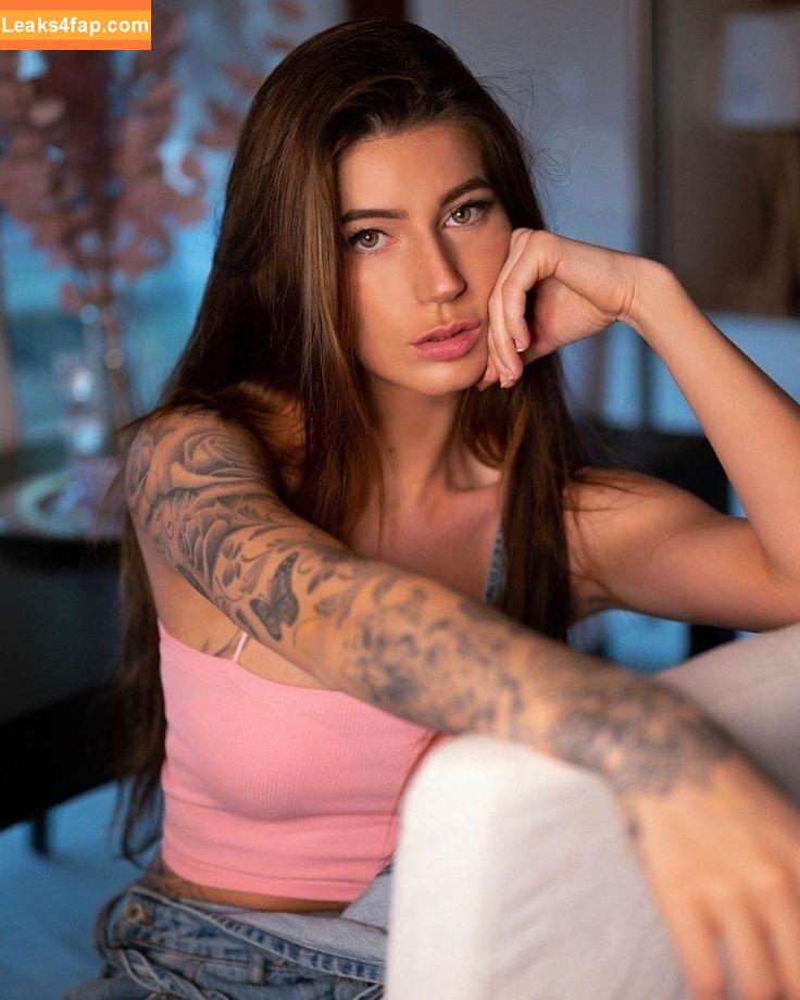 Julia Schäfer /  leaked photo photo #0015