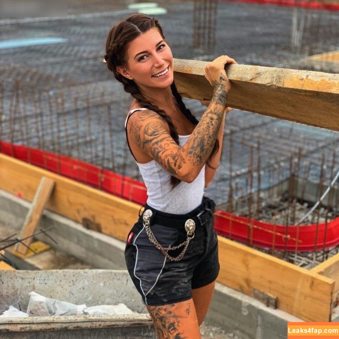 Julia Schäfer /  leaked photo photo #0017