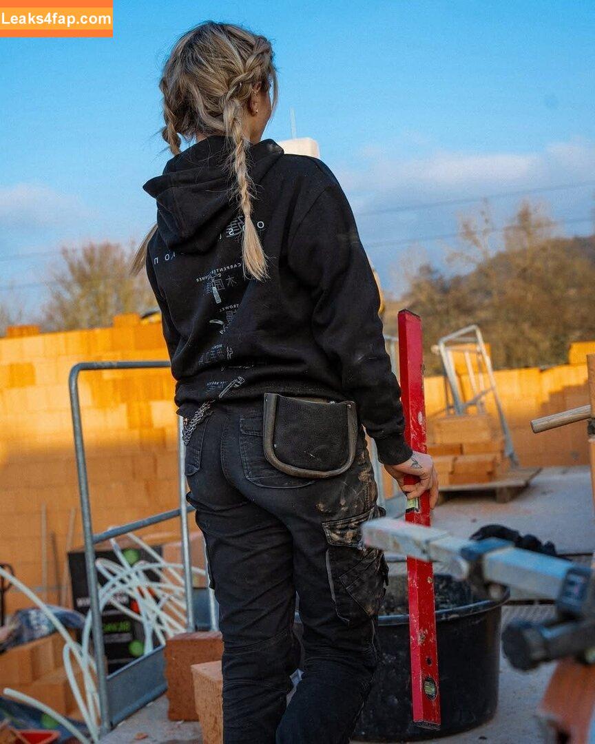 Julia Schäfer /  leaked photo photo #0023