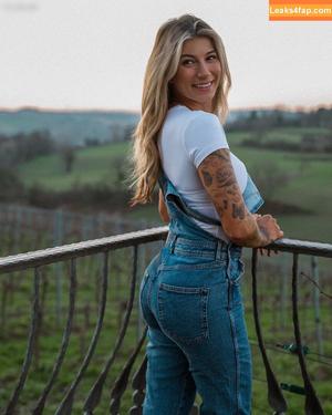 Julia Schäfer photo #0021