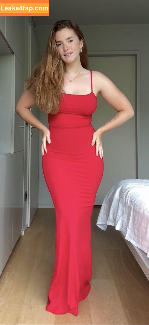 Julia Schulze / julia.schulze_official leaked photo photo #0414