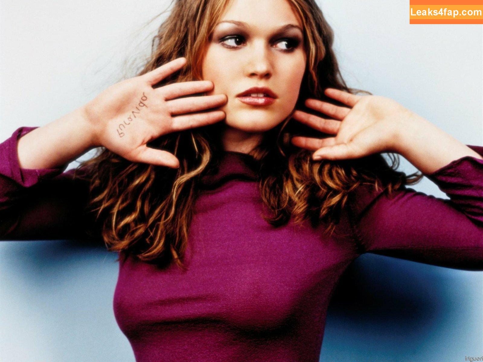 Julia Stiles / missjuliastiles leaked photo photo #0044