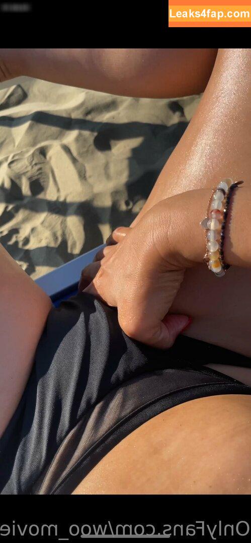 Julia Woo /  leaked photo photo #0098