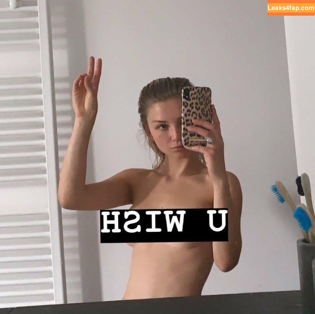 Julia Wulf / Juleslw leaked photo photo #0013