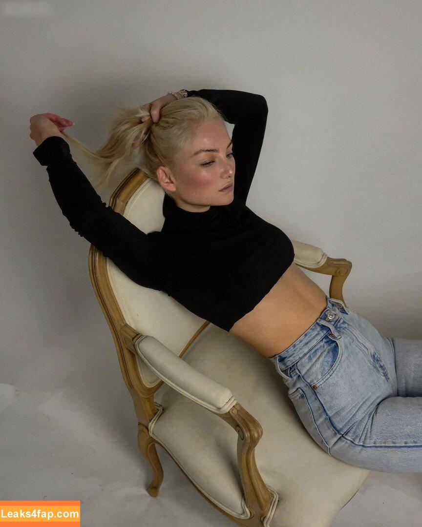 Julia Wulf / Juleslw leaked photo photo #0041