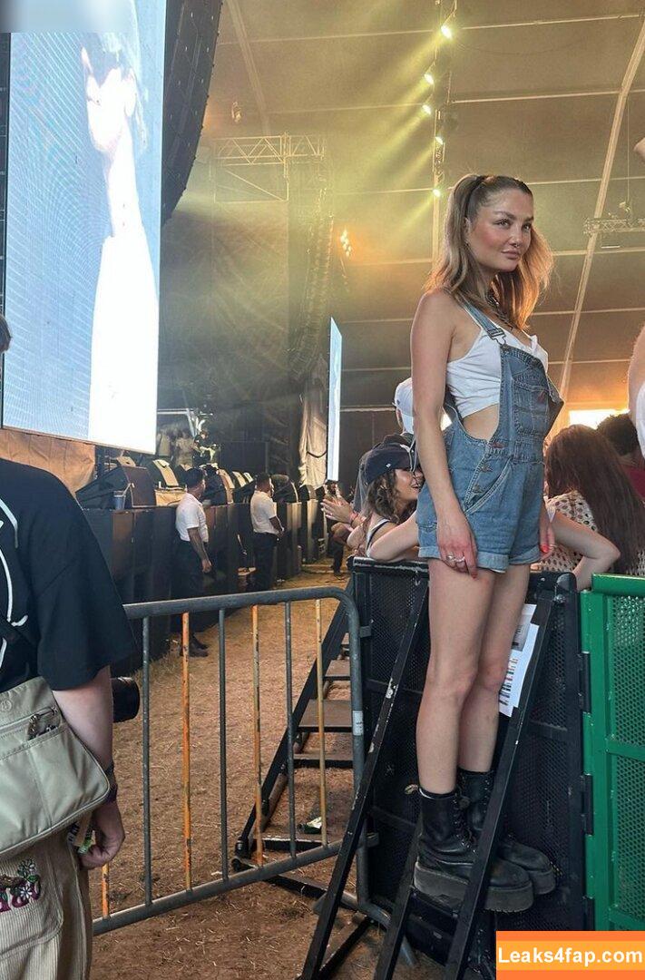 Julia Wulf / Juleslw leaked photo photo #0084