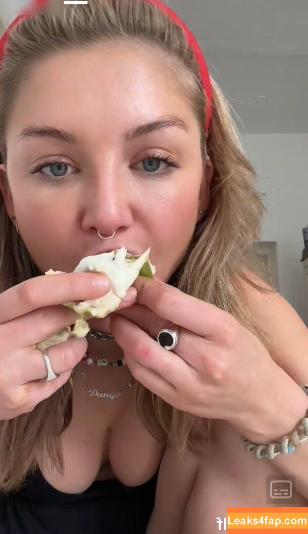 Julia Wulf / Juleslw leaked photo photo #0121