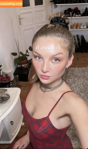 Julia Wulf photo #0020