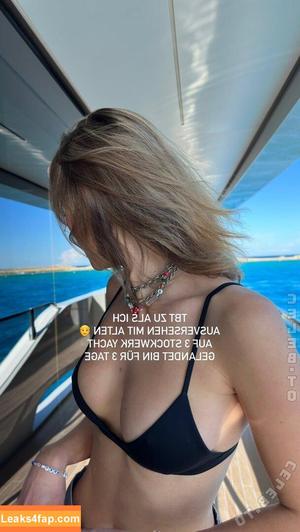 Julia Wulf photo #0983