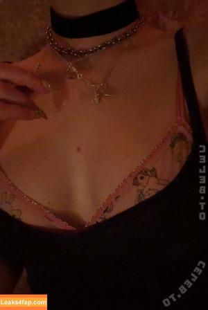 Julia Wulf photo #0989