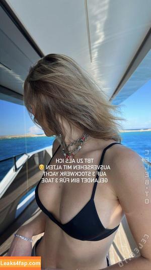 Julia Wulf фото #0993