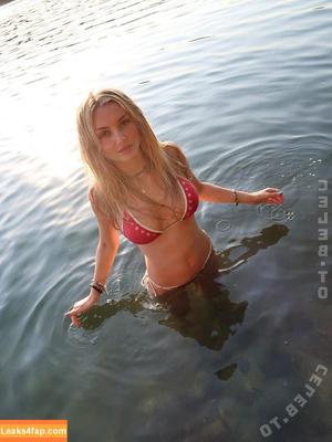 Julia Wulf photo #1031