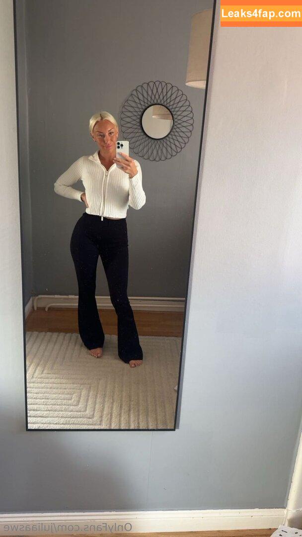 juliaaswe /  leaked photo photo #0037