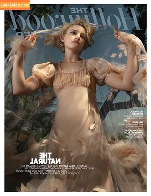Juliagarner photo #0020