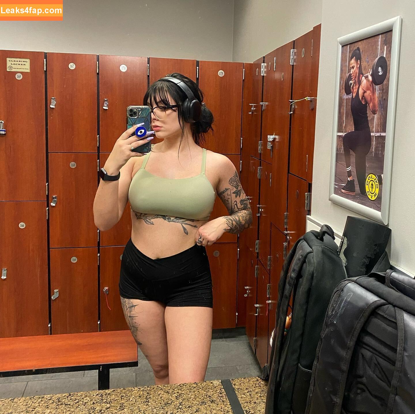 Juliakins / julia.kins / therealjuliaann leaked photo photo #0047