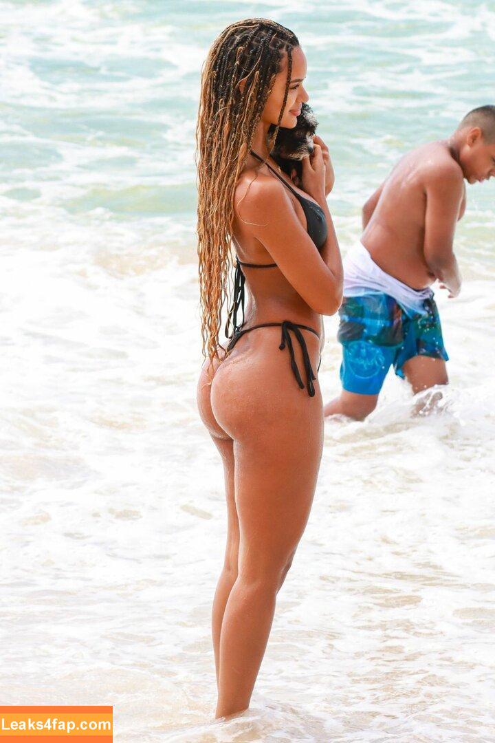 Juliana Nalu / juliananalu leaked photo photo #0024