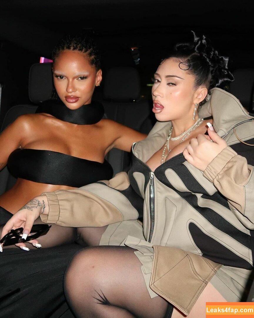 Juliana Nalu / juliananalu leaked photo photo #0137