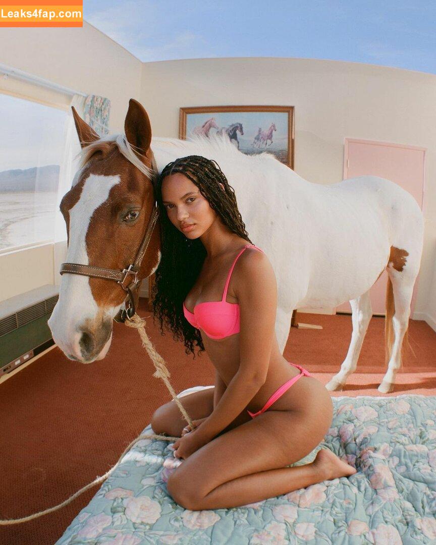 Juliana Nalu / juliananalu leaked photo photo #0148