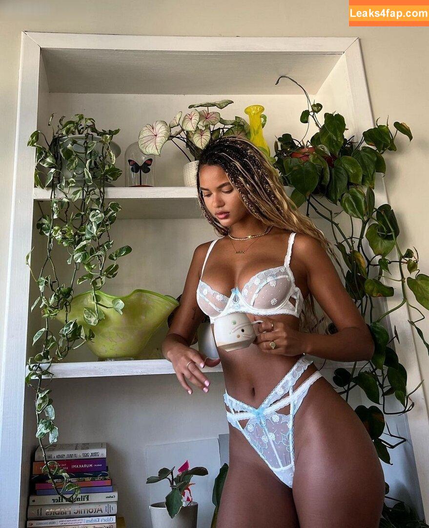 Juliana Nalu / juliananalu leaked photo photo #0219