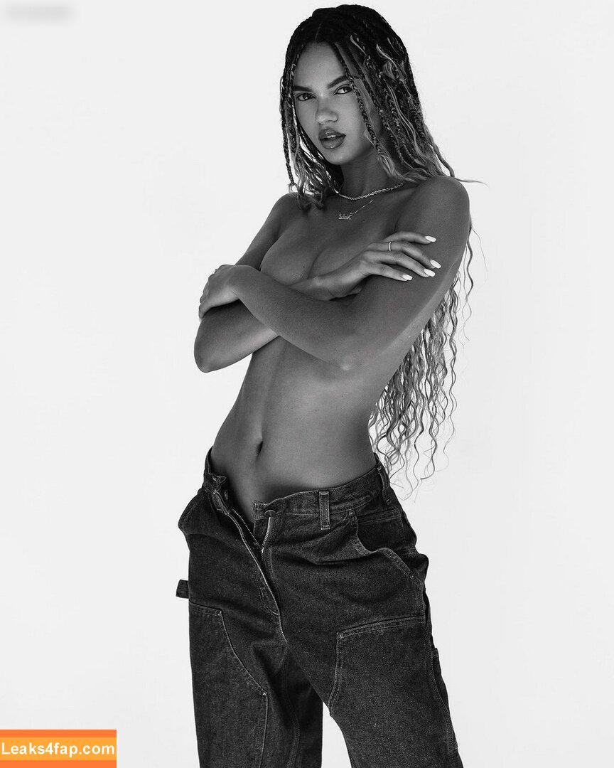 Juliana Nalu / juliananalu leaked photo photo #0238