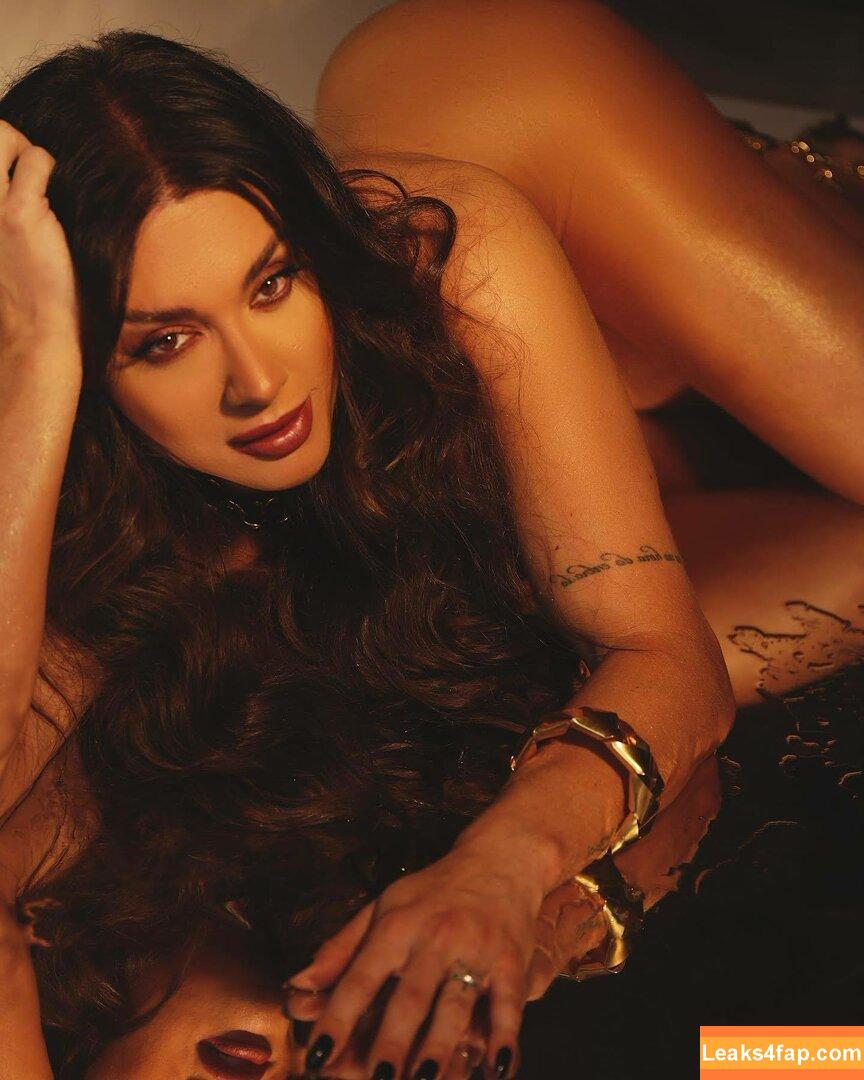 Juliana Salimeni / ex-panicat / jujusalimeni leaked photo photo #0012