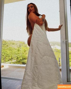 Juliana Salimeni photo #0105