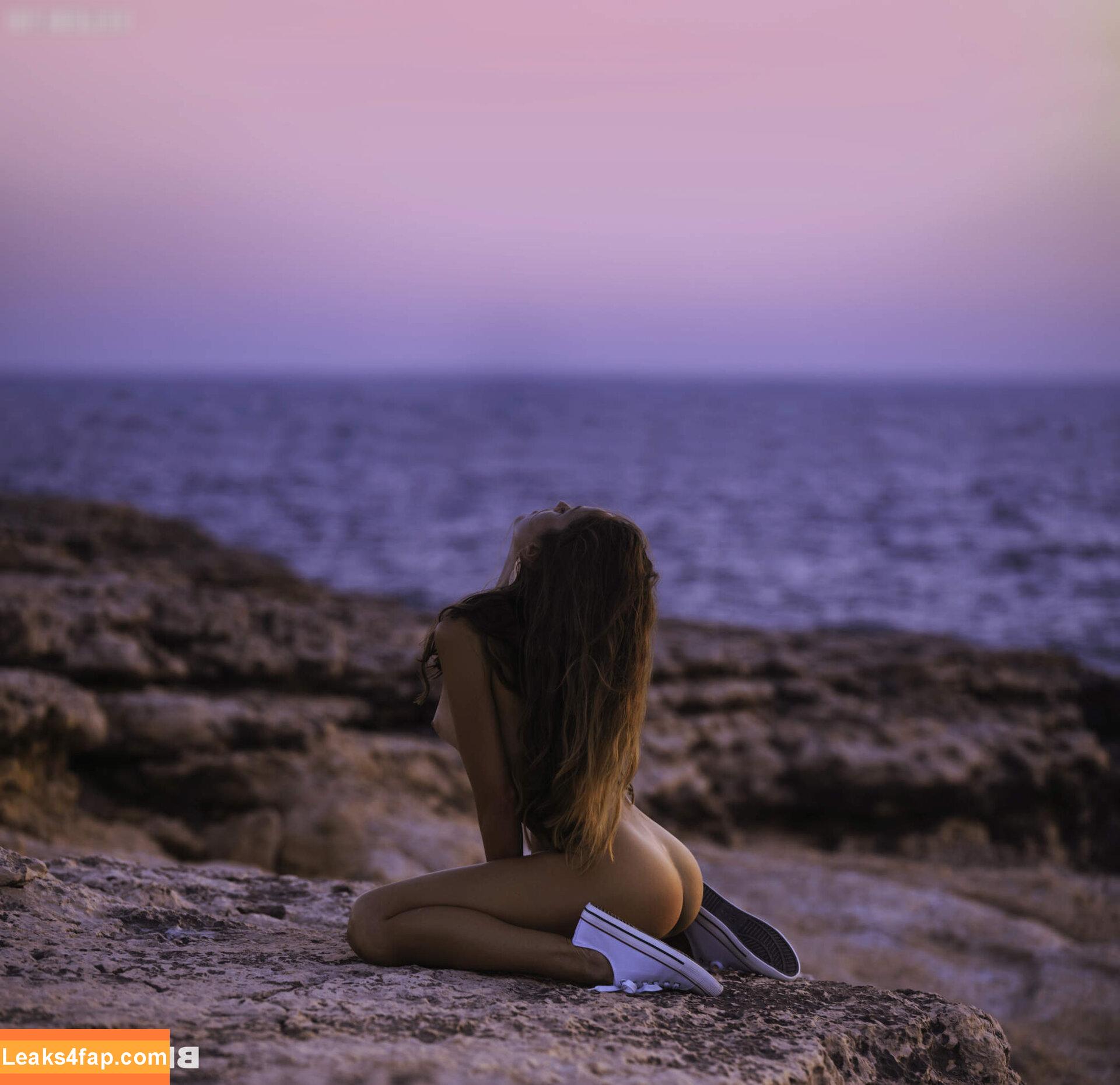 Juliane Seyfarth / Nayeli Rose / jumottax leaked photo photo #0058