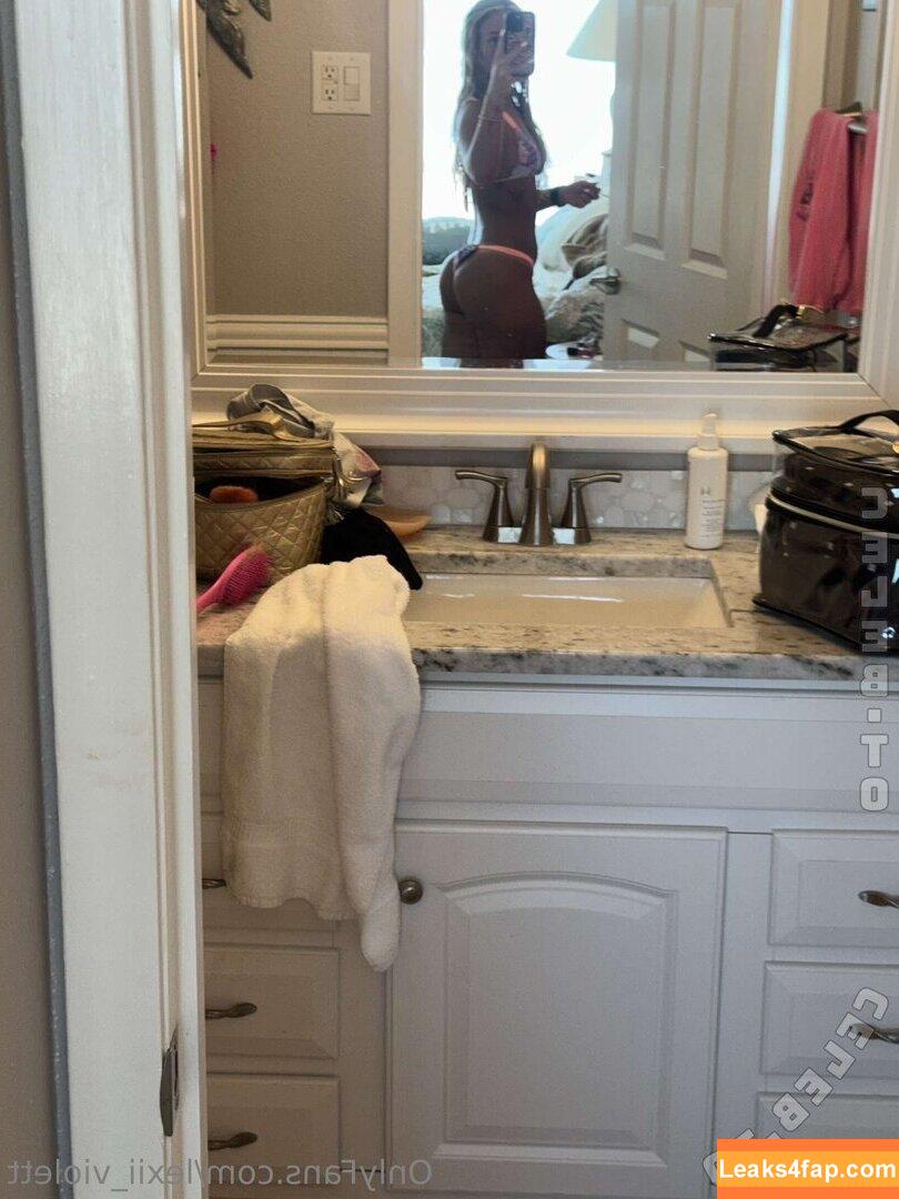 Julianna Peyton / juliannapeyton / thejuliannapeyton leaked photo photo #0014