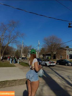 juliannaa___ photo #0001